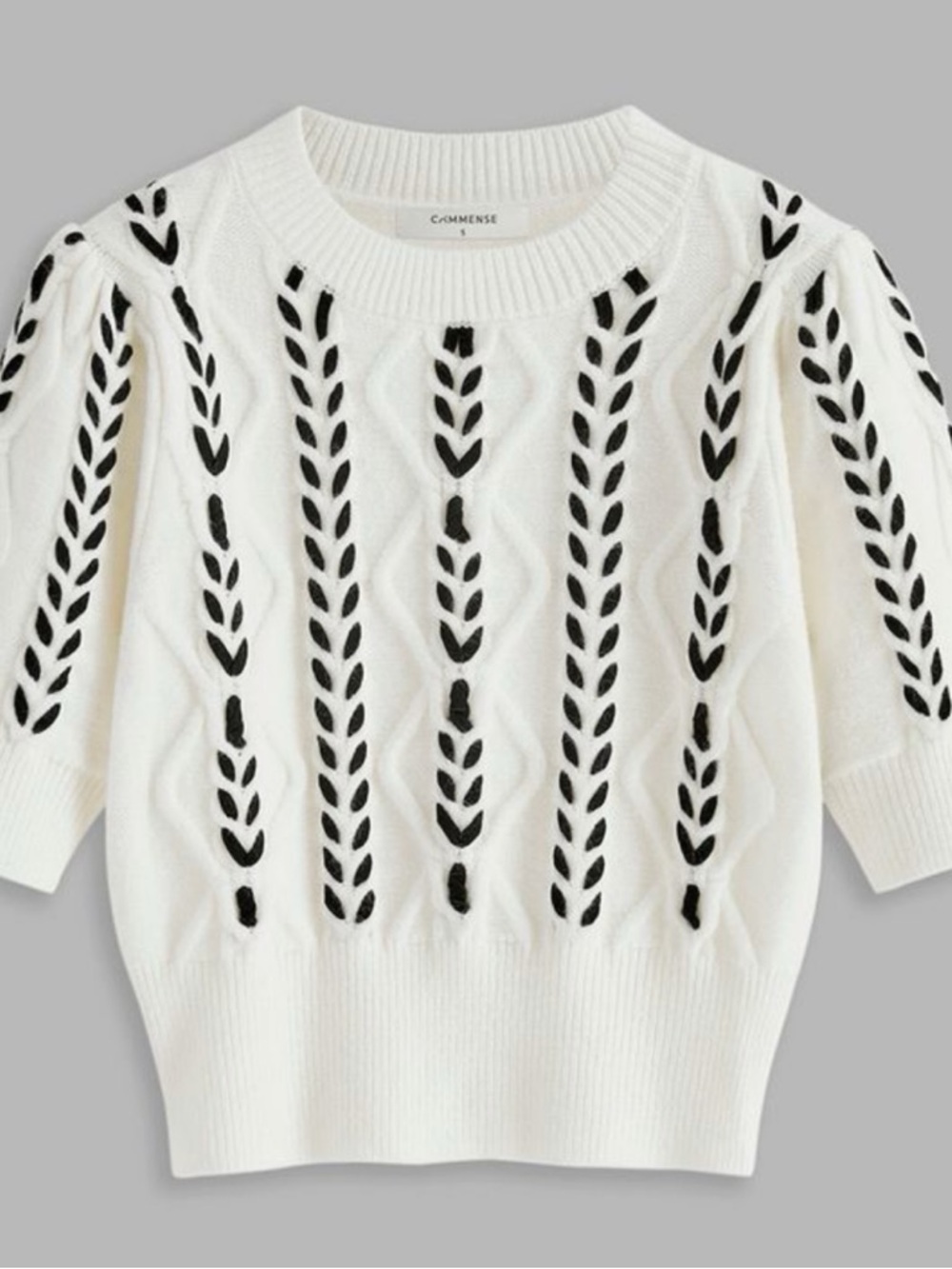 Commense Contrast Binding Cable Knit Top